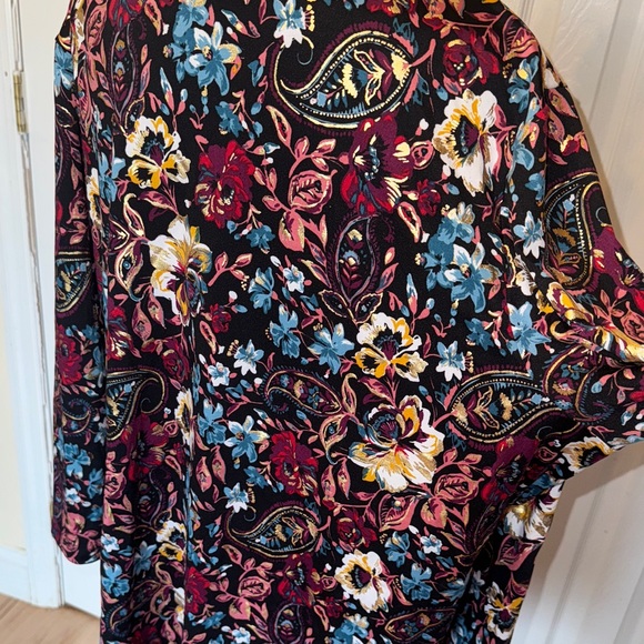 Chenault Multicolor Floral Blouse - Picture 9 of 10